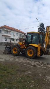 услуги с комбиниран и ротационен багер Карнобат